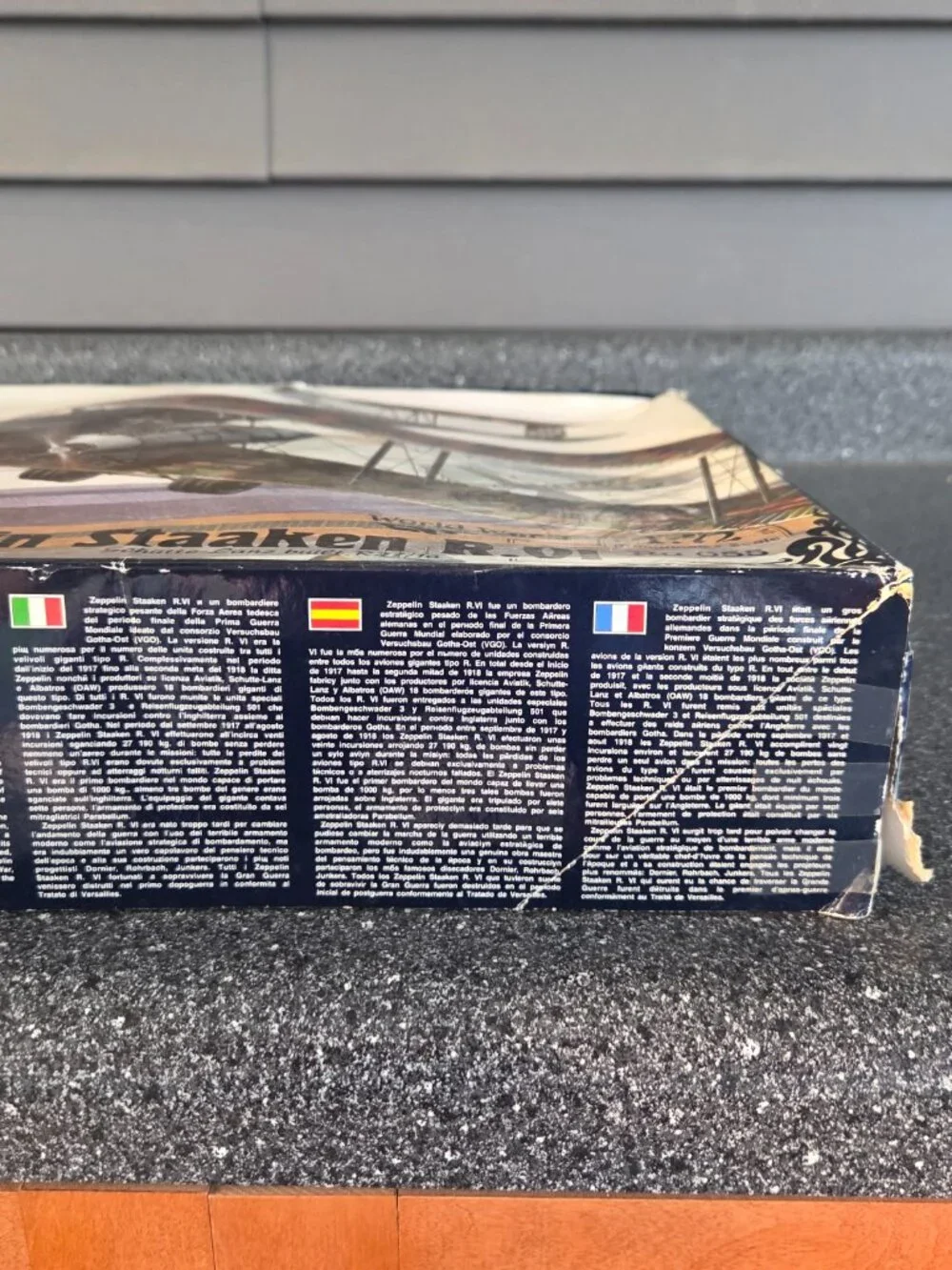 Roden, Zeppelin Staaken R.VI German WW1 Bomber 1/72 scale Sealed Contents RARE